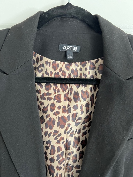 Apt. 9 Black Tailored Blazer with Leopard-Print Lining - Picture 2 of 2